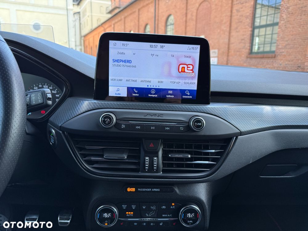 Ford Focus 1.5 EcoBoost STart-Stopp-System ST-LINE - 17