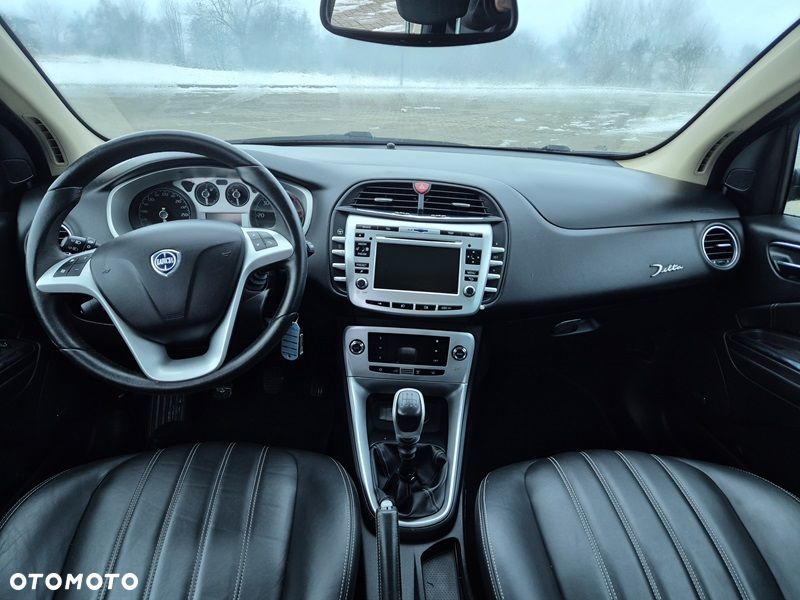 Lancia Delta 1.6 MultiJet 16v Gold - 11