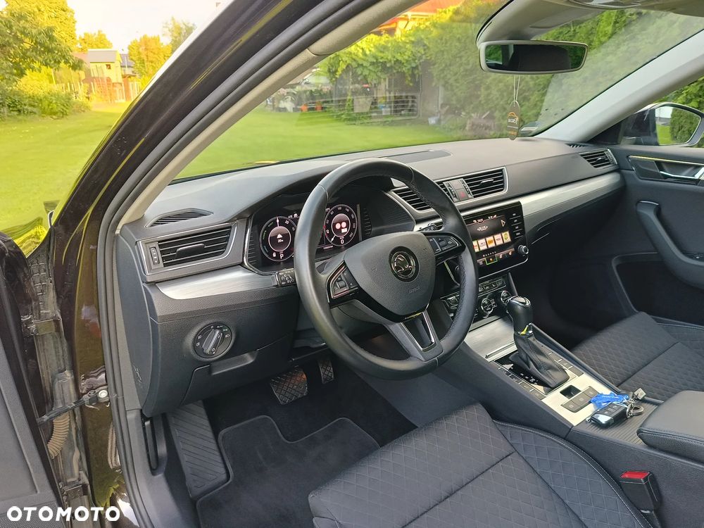 Skoda Superb 1.4 TSI Plug-In Hybrid Sportline DSG - 37