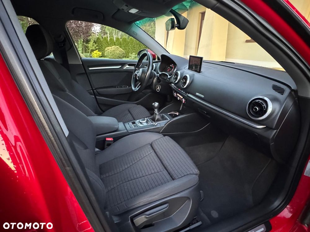 Audi A3 Sportback 2.0 TDI Sport - 13