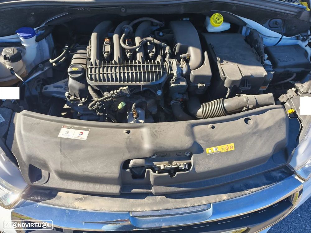 Peugeot 208 1.2 PureTech Signature - 9