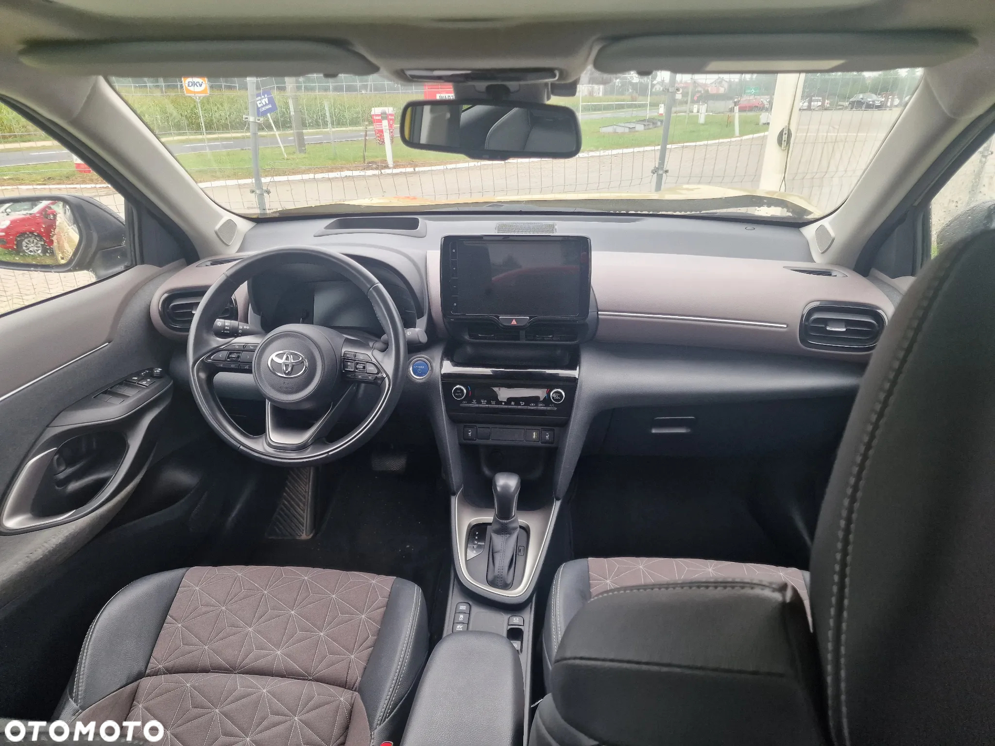 Toyota Yaris Cross Hybrid 1.5 Comfort - 20