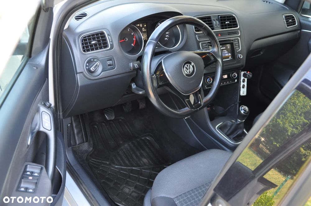 Volkswagen Polo 1.2 TSI Blue Motion Technology Allstar - 14