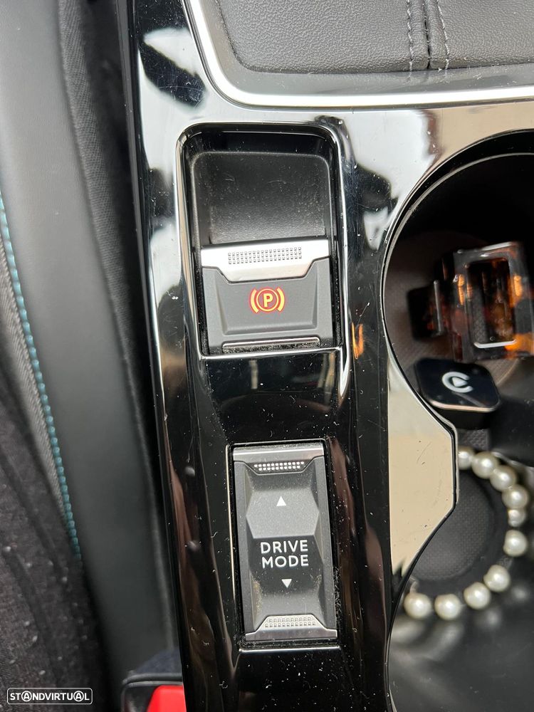 Peugeot 208 1.2 PureTech Allure - 14