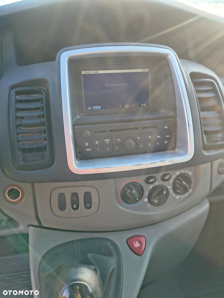 Renault Trafic 2010 photo 5