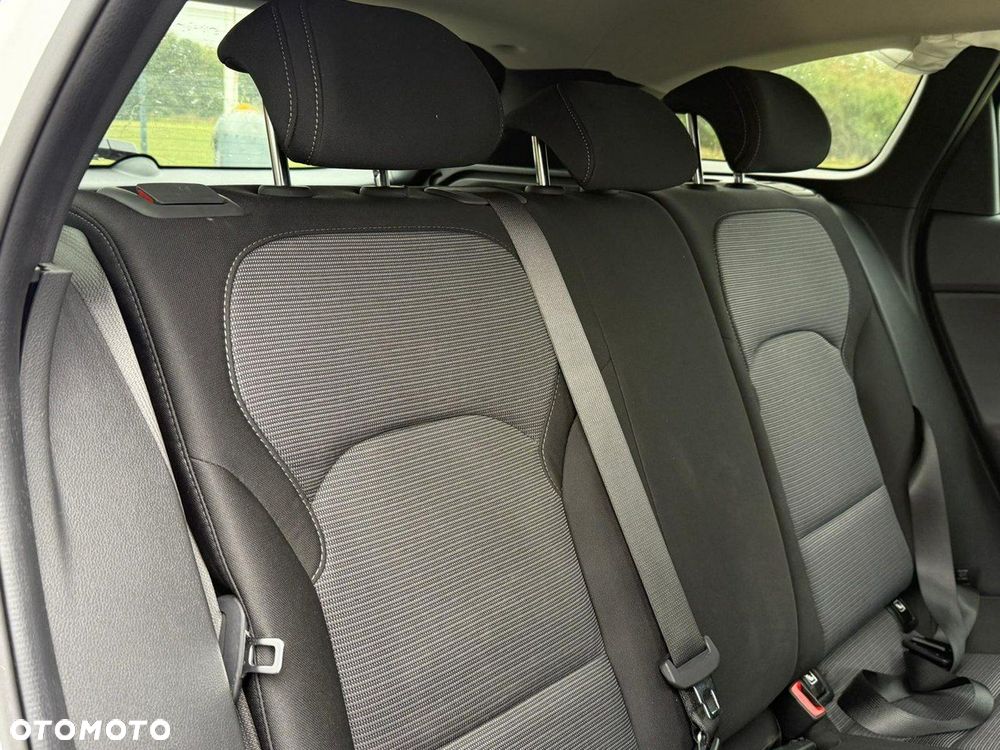 Hyundai i30 1.5 Pure - 17