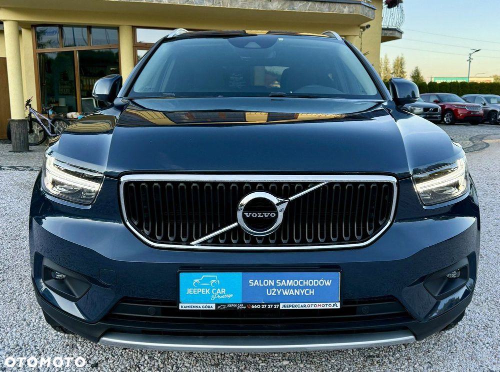 Volvo XC 40 D3 AWD Momentum Pro - 2