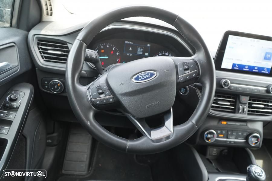Ford Focus 1.0 EcoBoost MHEV ST-Line - 7