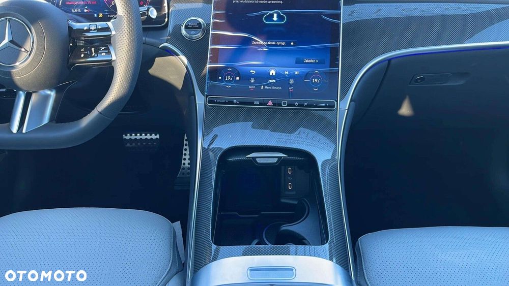 Mercedes-Benz GLC - 11