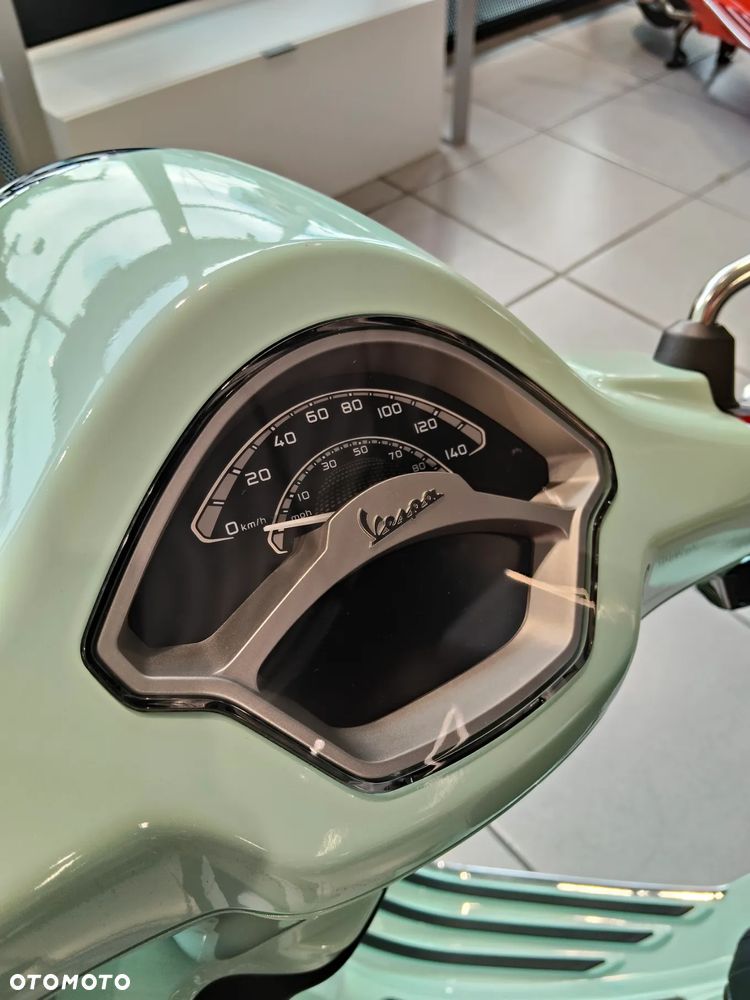 Vespa Primavera - 10