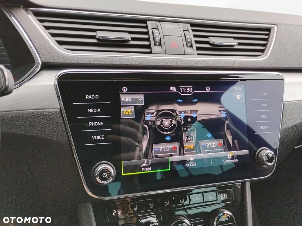 Skoda Superb 1.5 TSI Ambition DSG - 29
