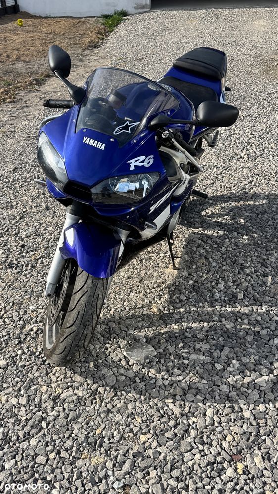 Yamaha R6 - 1