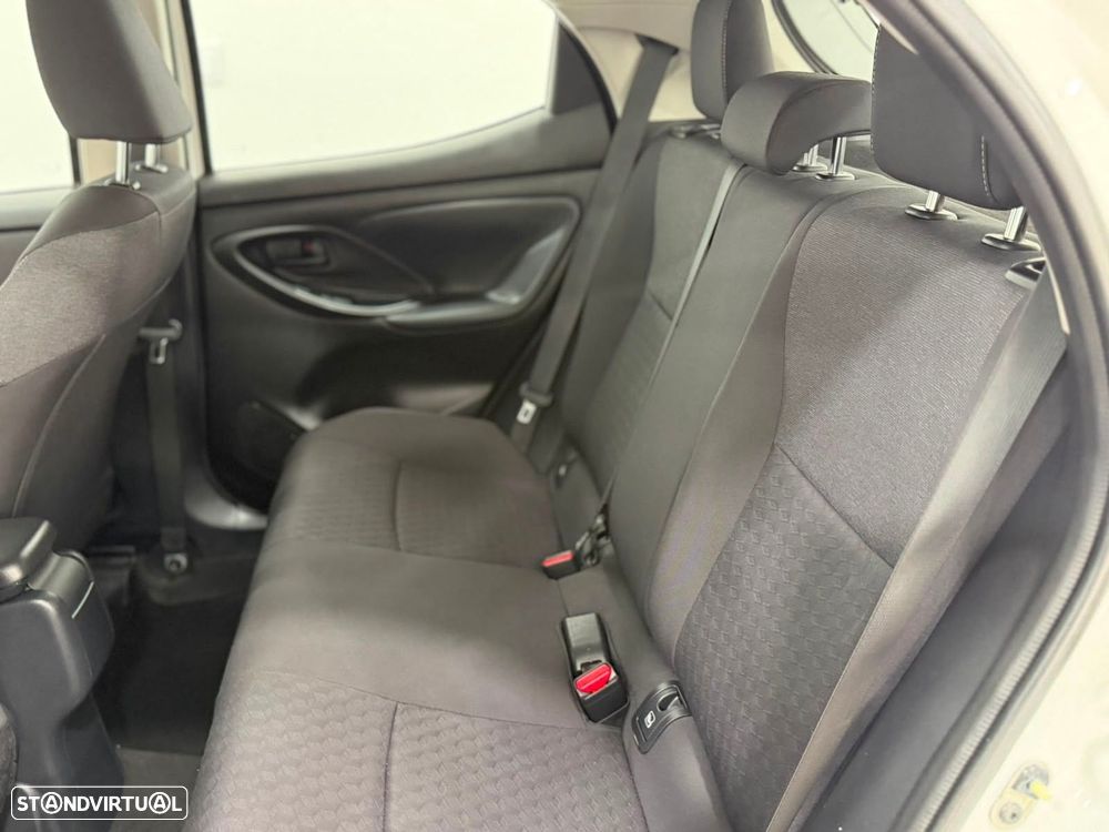 Toyota Yaris 1.5 HDF Exclusive - 6