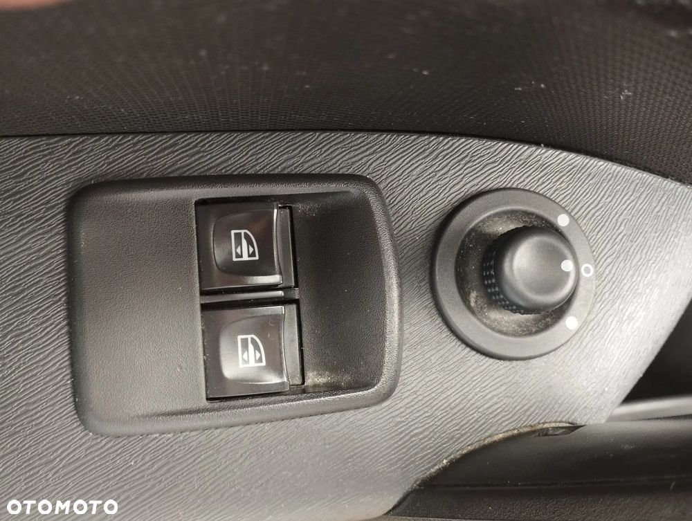 Renault Kangoo Van - 16