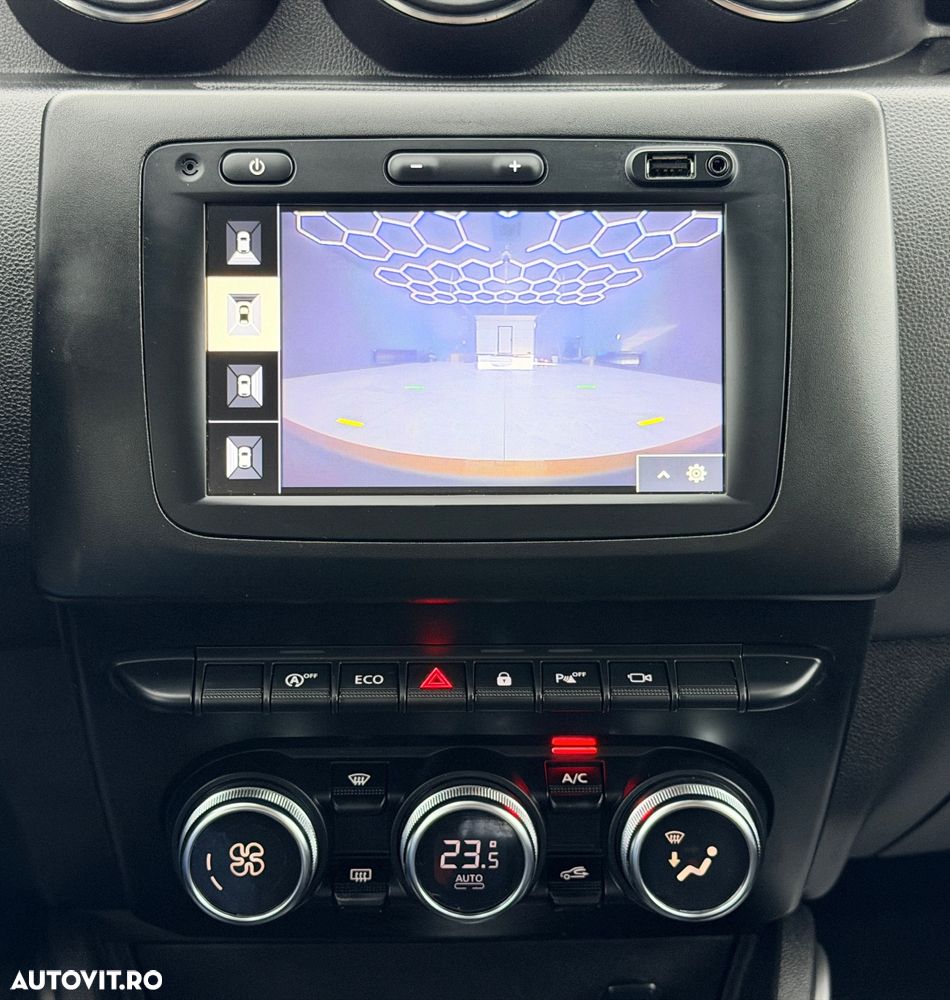 Dacia Duster TCe 100 Essential - 24