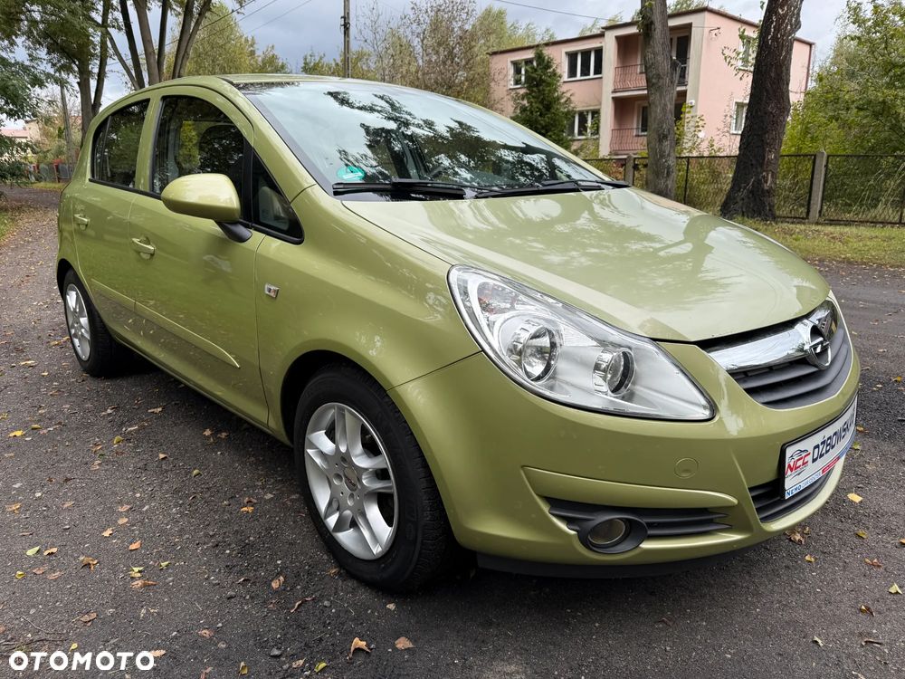 Opel Corsa 1.4 16V Innovation - 8