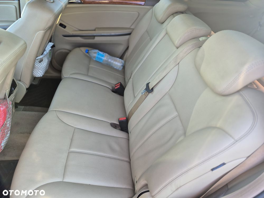 Mercedes-Benz GL 320 CDI 4Matic 7G-TRONIC - 23