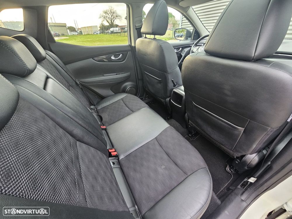 Nissan Qashqai 1.5 dCi Tekna J19 - 24