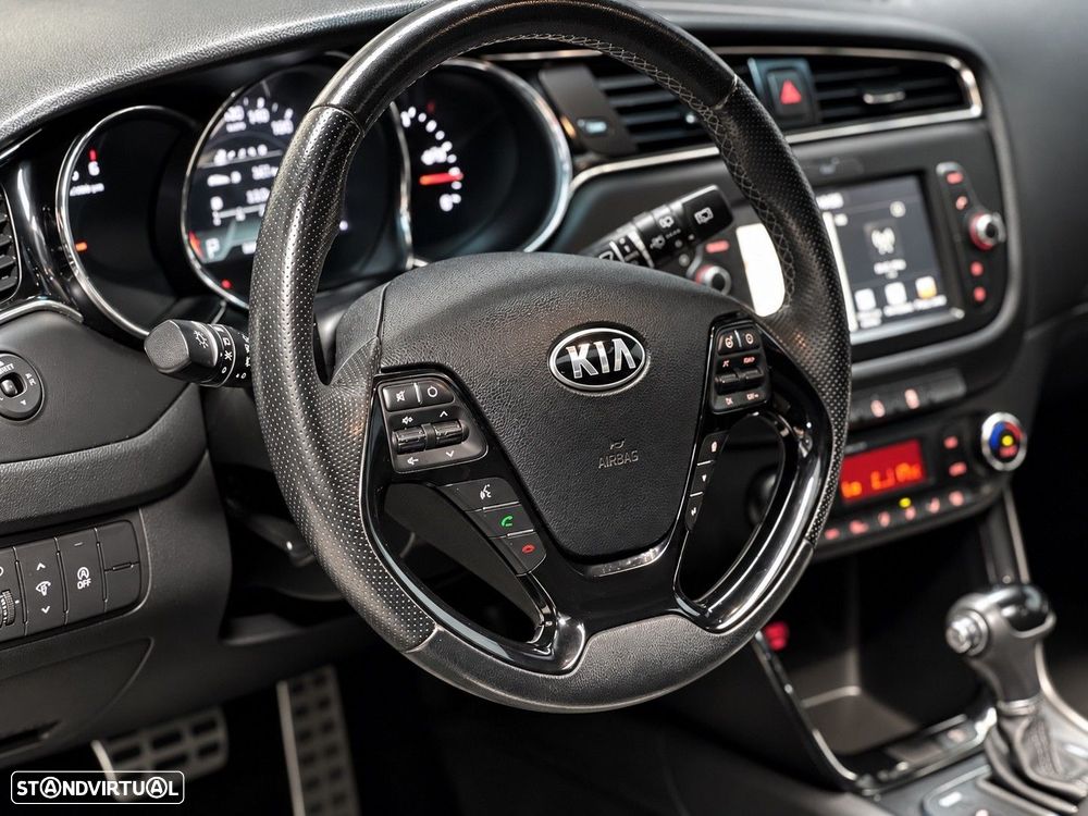Kia Ceed SW 1.6 CRDi GT Line 7DCT - 10