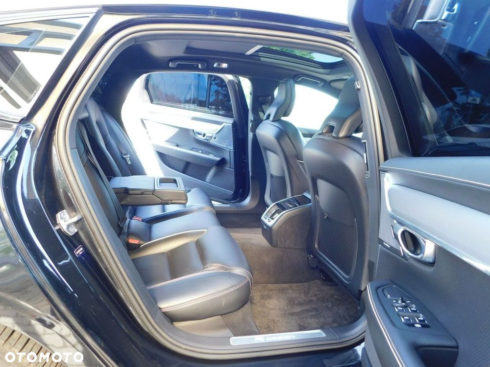 Volvo S90 - 12