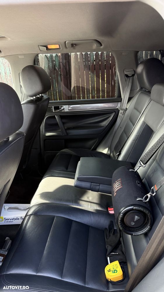 Volkswagen Touareg - 7