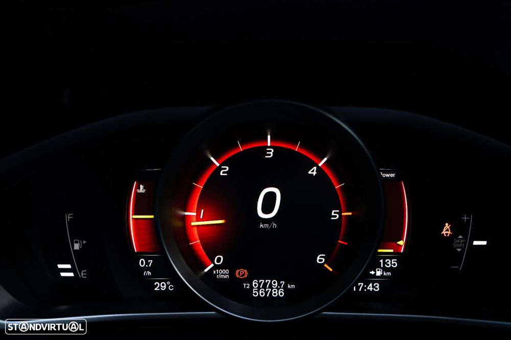 Volvo V40 Cross Country 2.0 D2 Volvo Ocean Race - 8