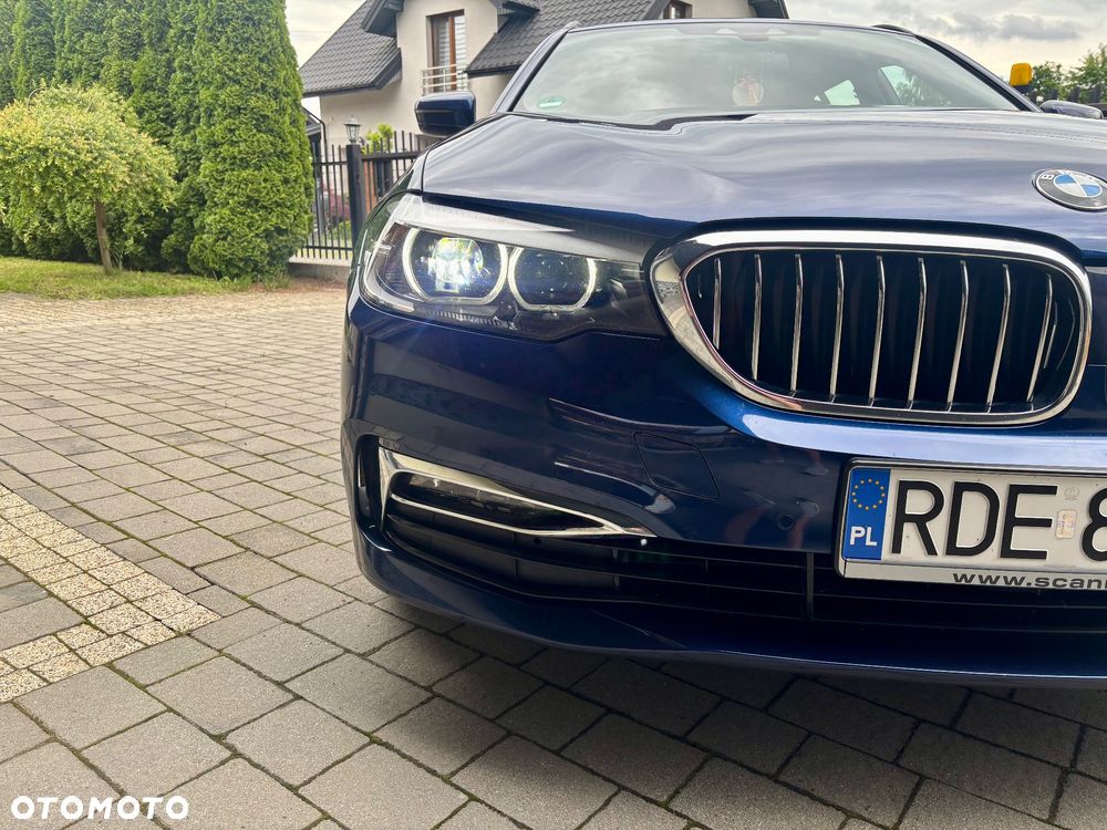 BMW Seria 5 520d Luxury Line sport - 13