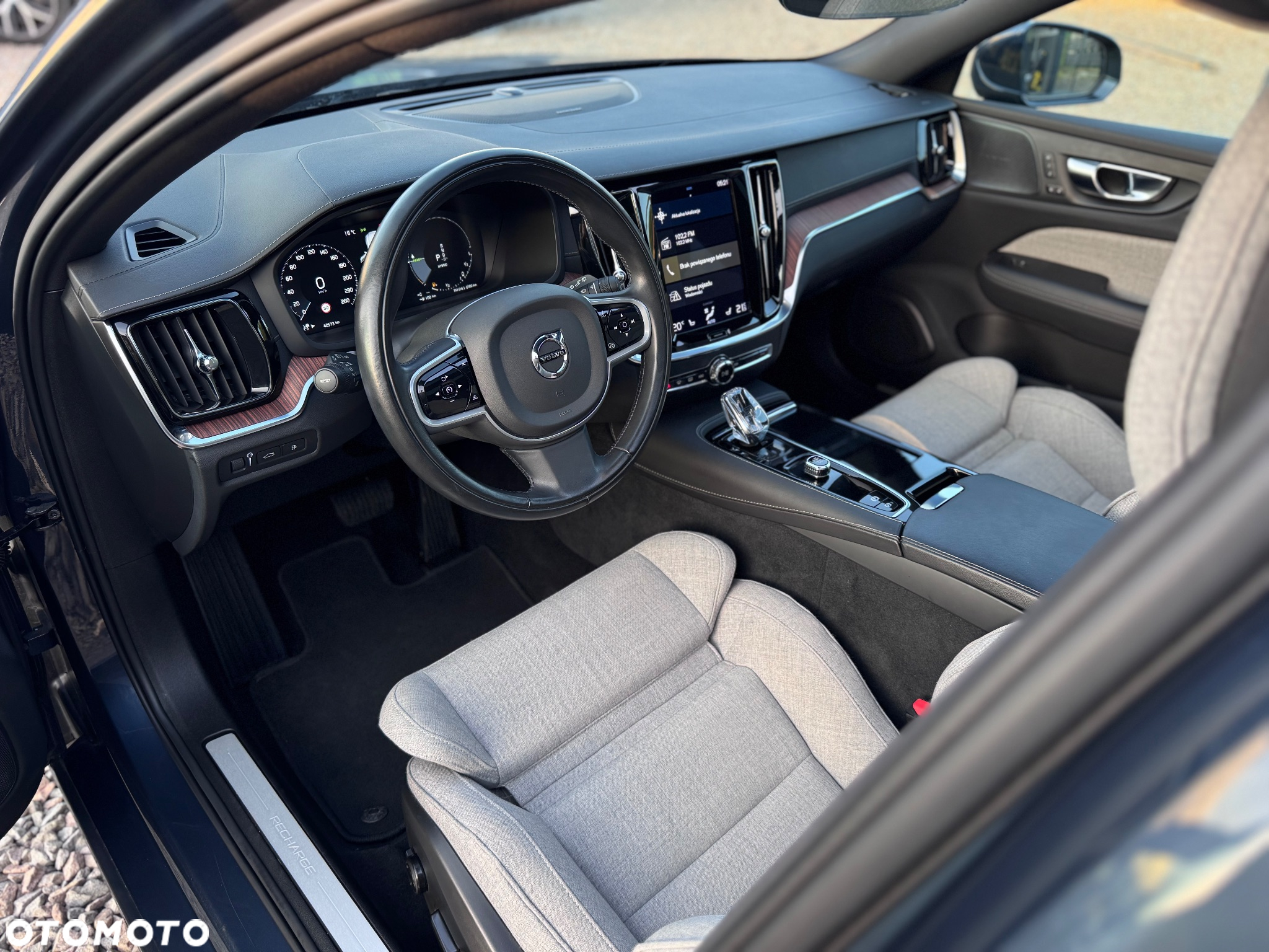 Volvo V60 T6 AWD Recharge Geartronic Inscription - 20