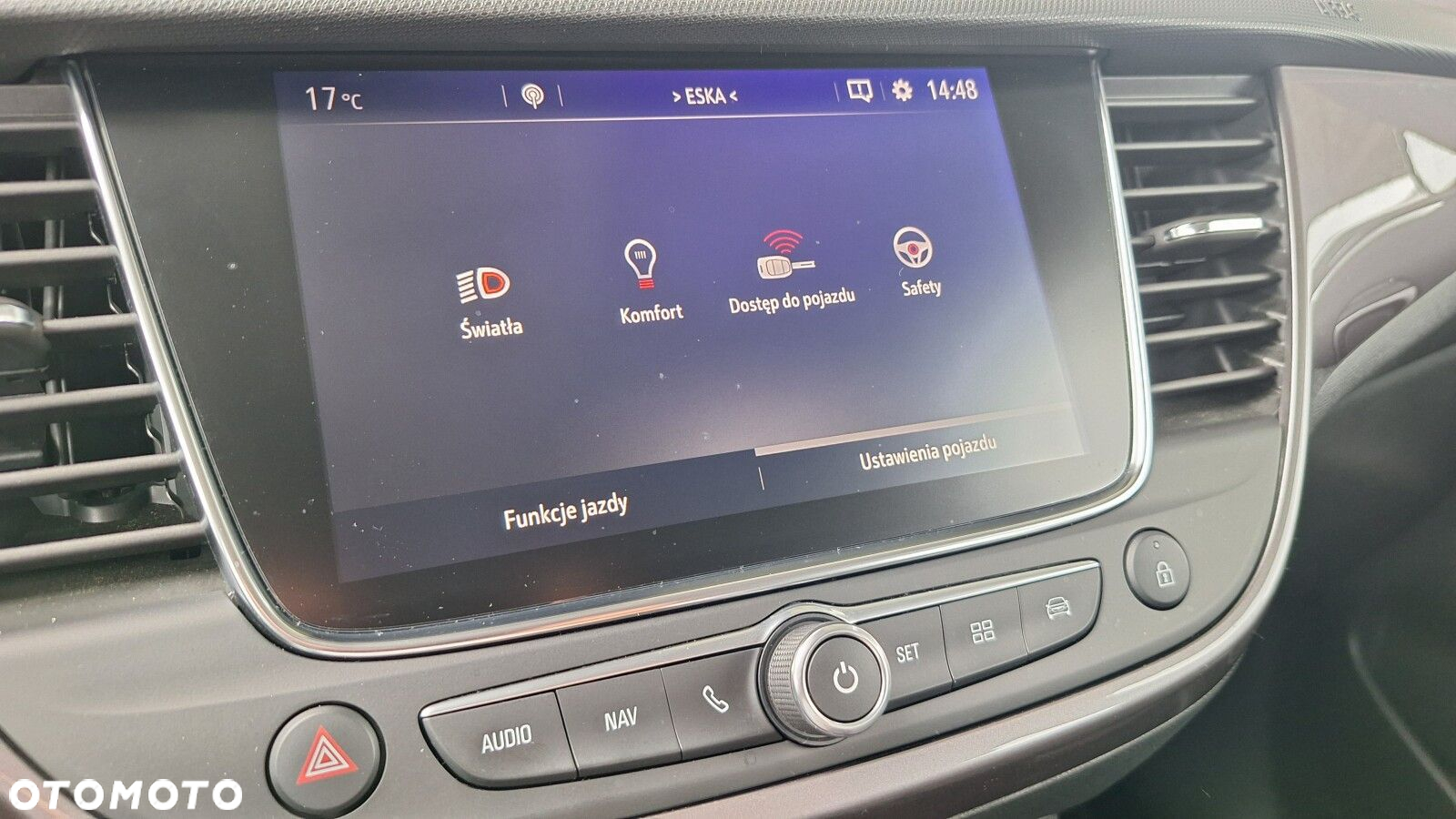 Opel Crossland X - 25