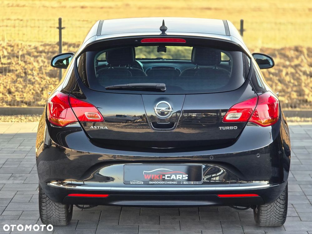 Opel Astra 1.4 Turbo Design Edition - 14