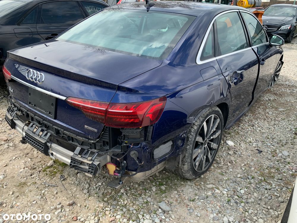 Audi A4 Limousine - 6