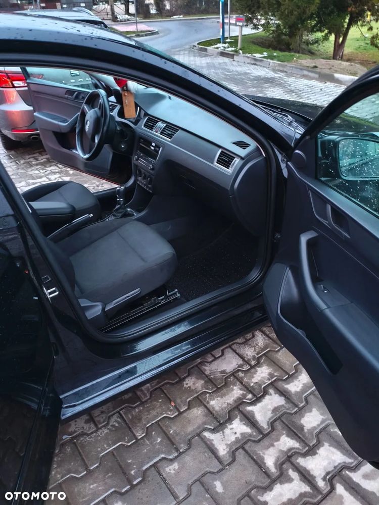 Skoda RAPID 1.2 TSI Active Green tec - 5