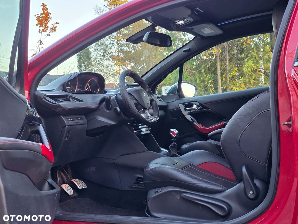 Peugeot 208 1.6 THP GTi - 7