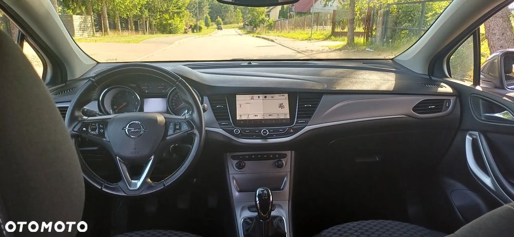Opel Astra 1.6 D (CDTI DPF ecoFLEX) Start/Stop Edition - 9