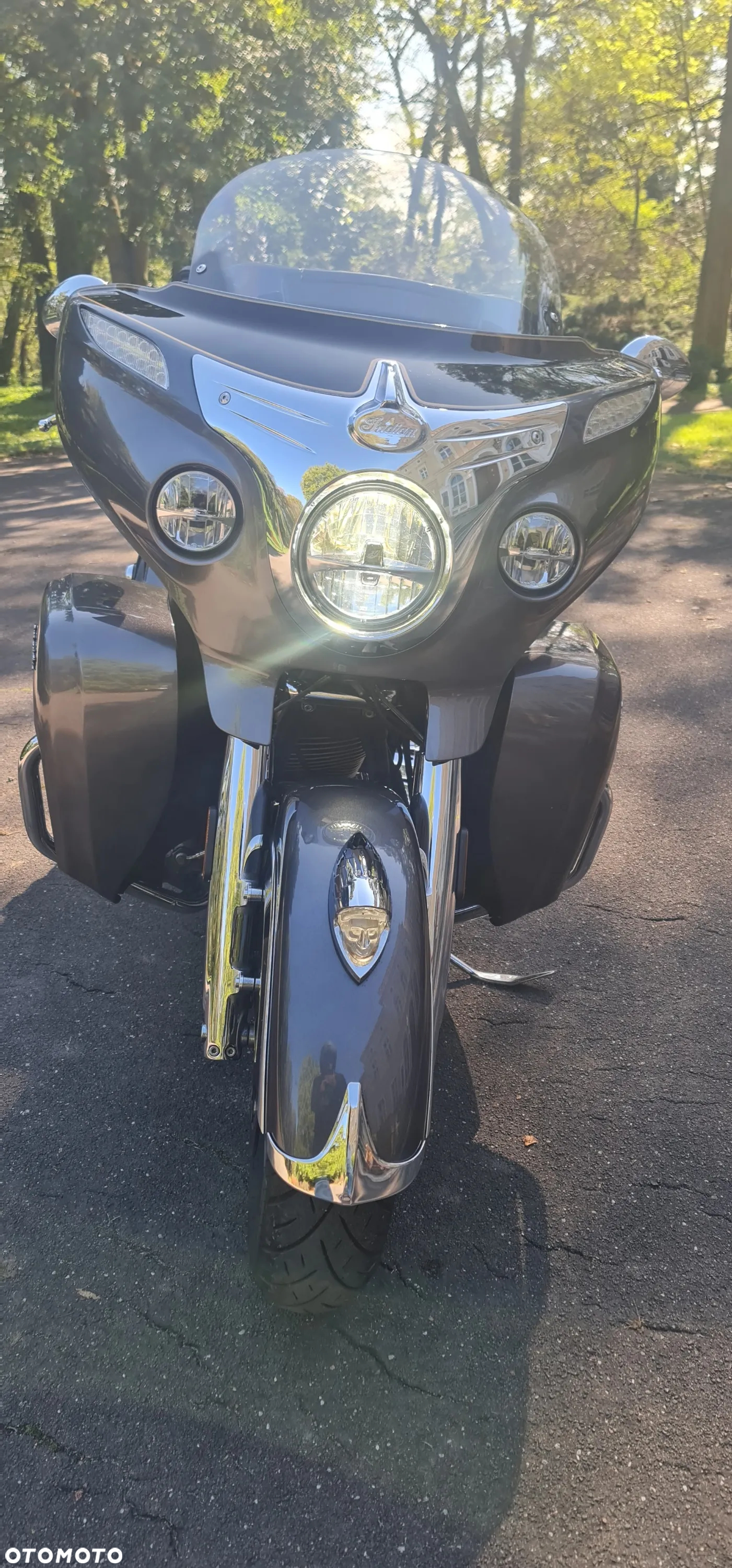Indian Roadmaster - 26