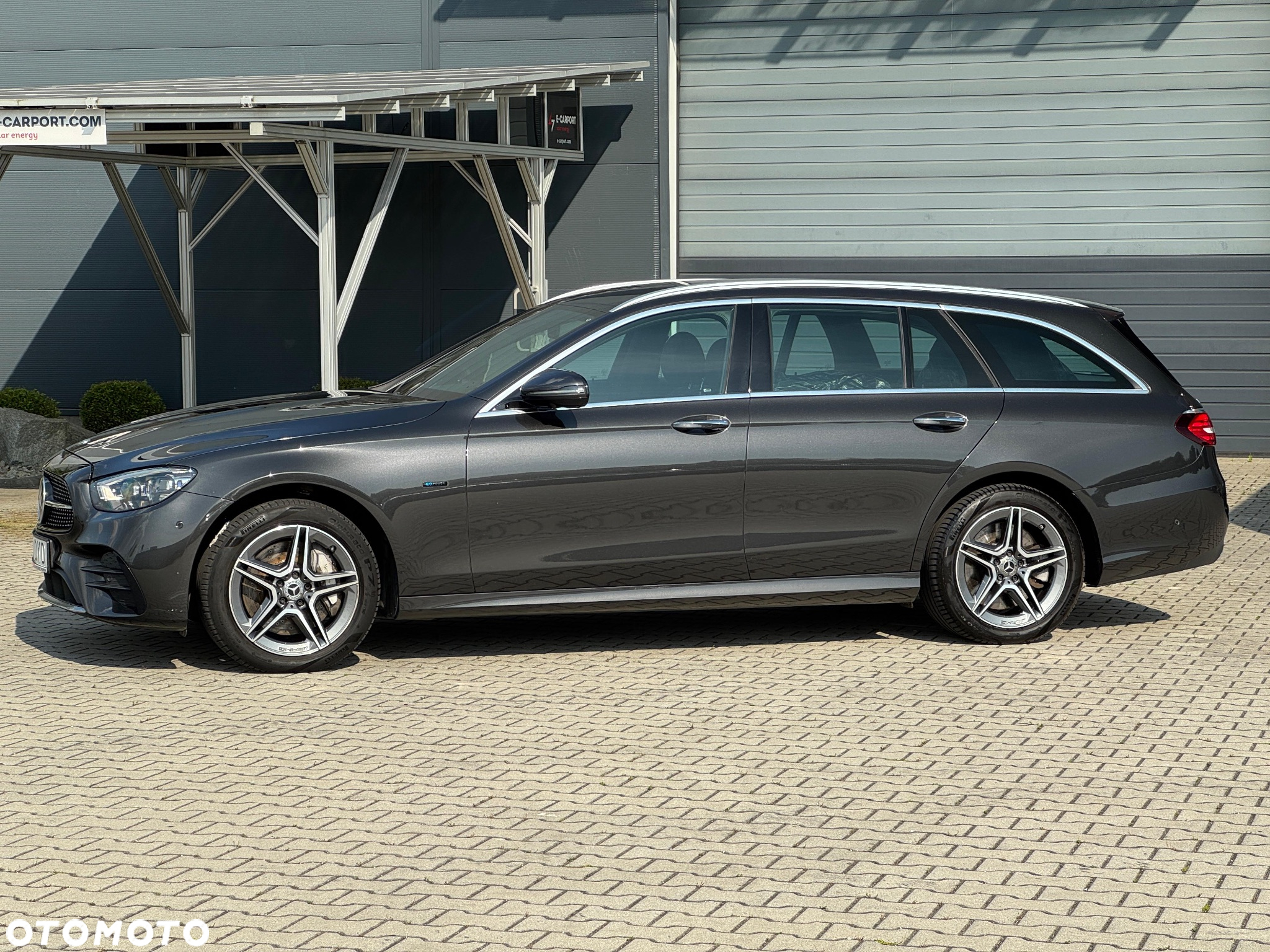 Mercedes-Benz Klasa E 300 de 4-Matic AMG - 4