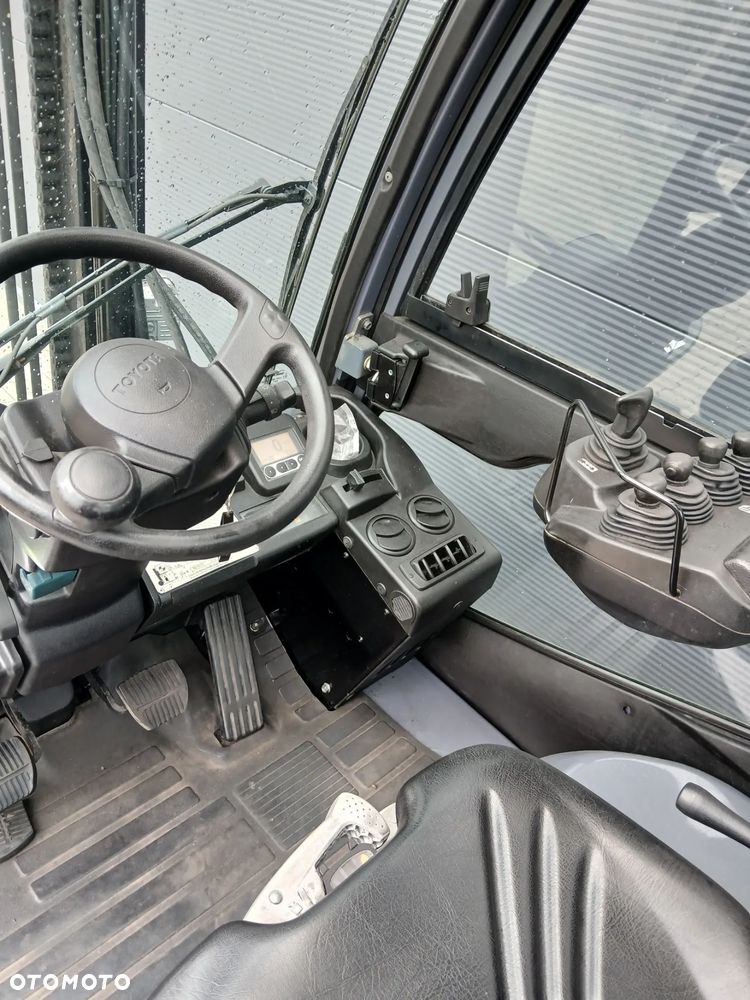 Toyota 02-8FGF30 - 7