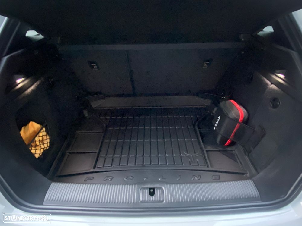 Audi A3 Sportback 2.0 TDI S-line S tronic - 24