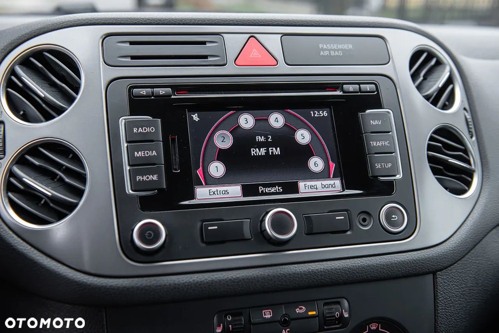 Volkswagen Tiguan 2.0 TDI DPF 4Motion Sport & Style - 23