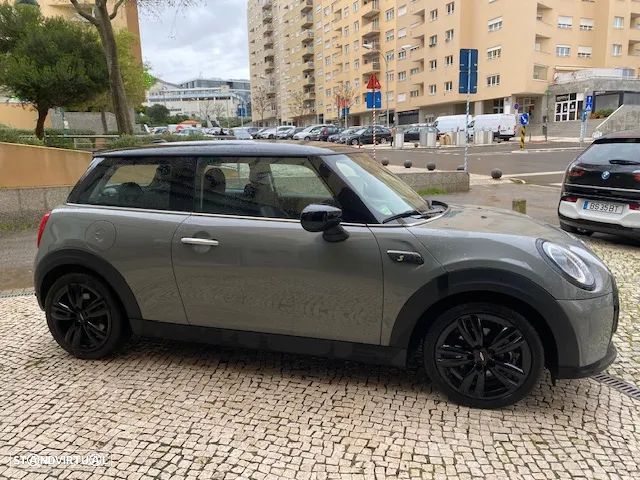 MINI 3 Portas Cooper SE Premium Classic - 42