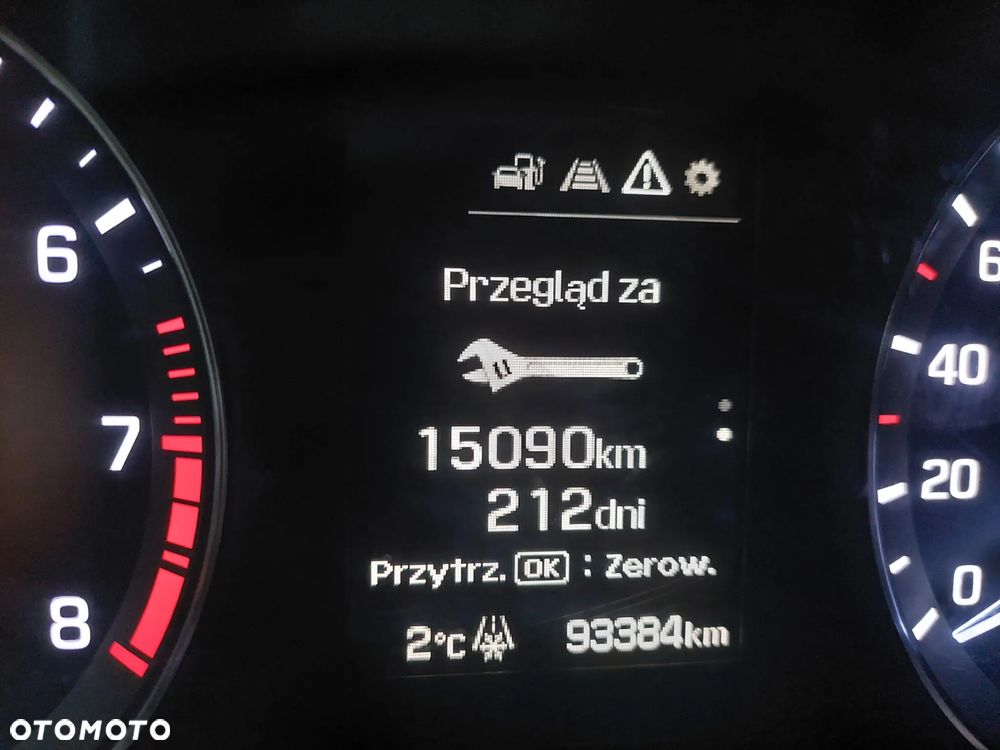 Hyundai i20 1.4 YES Gold - 35