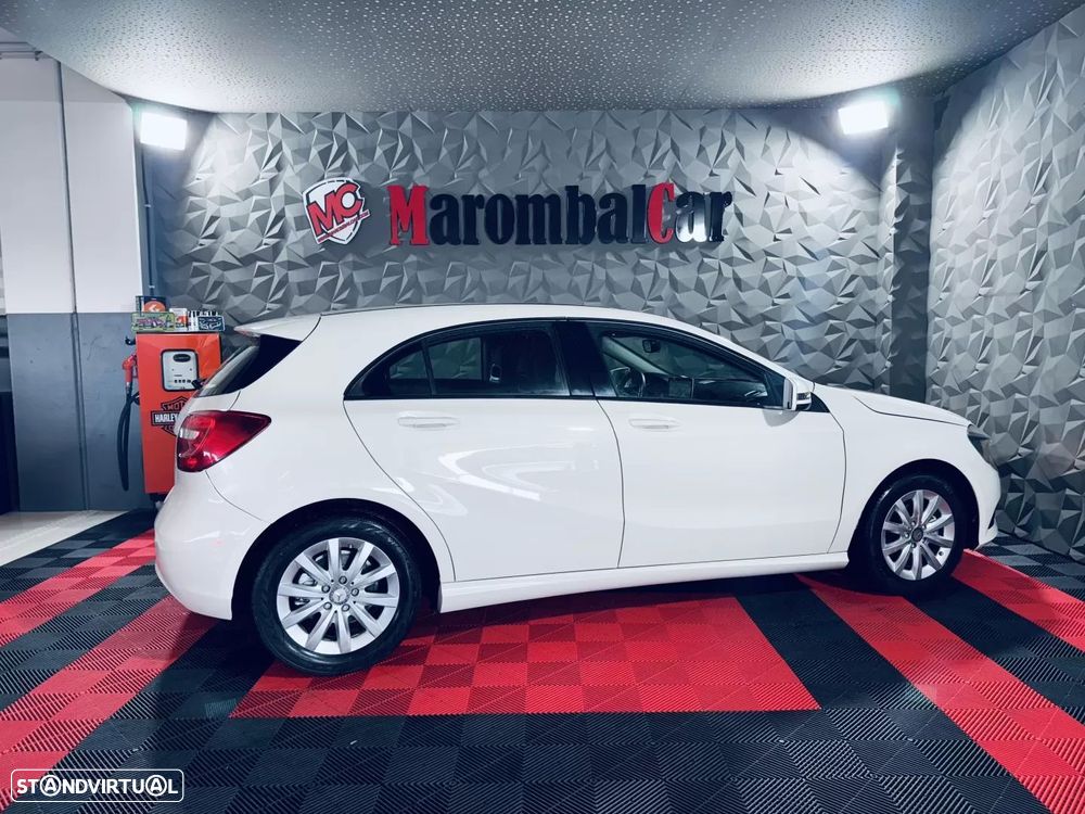 Mercedes-Benz A 160 d Style - 13