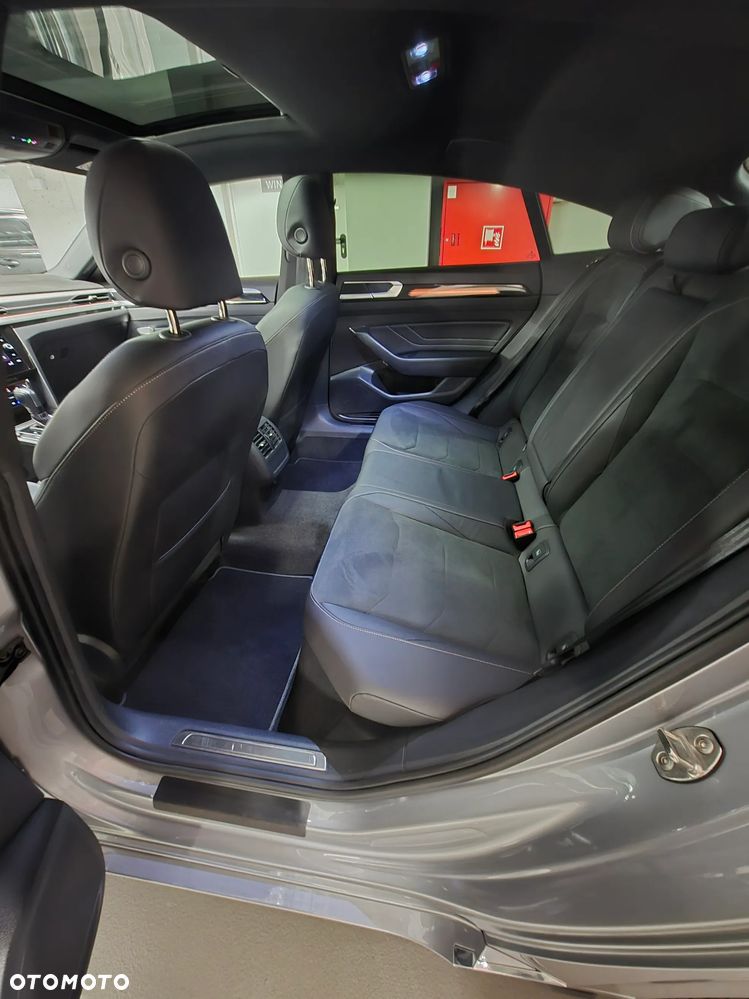 Volkswagen Arteon 2.0 TSI R-Line DSG - 23