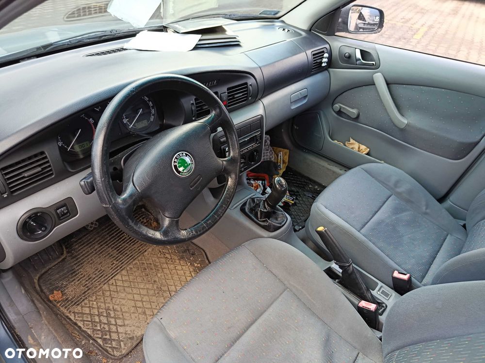 Skoda Octavia 1.6 MPI 2001r NA CZĘŚCI - 5