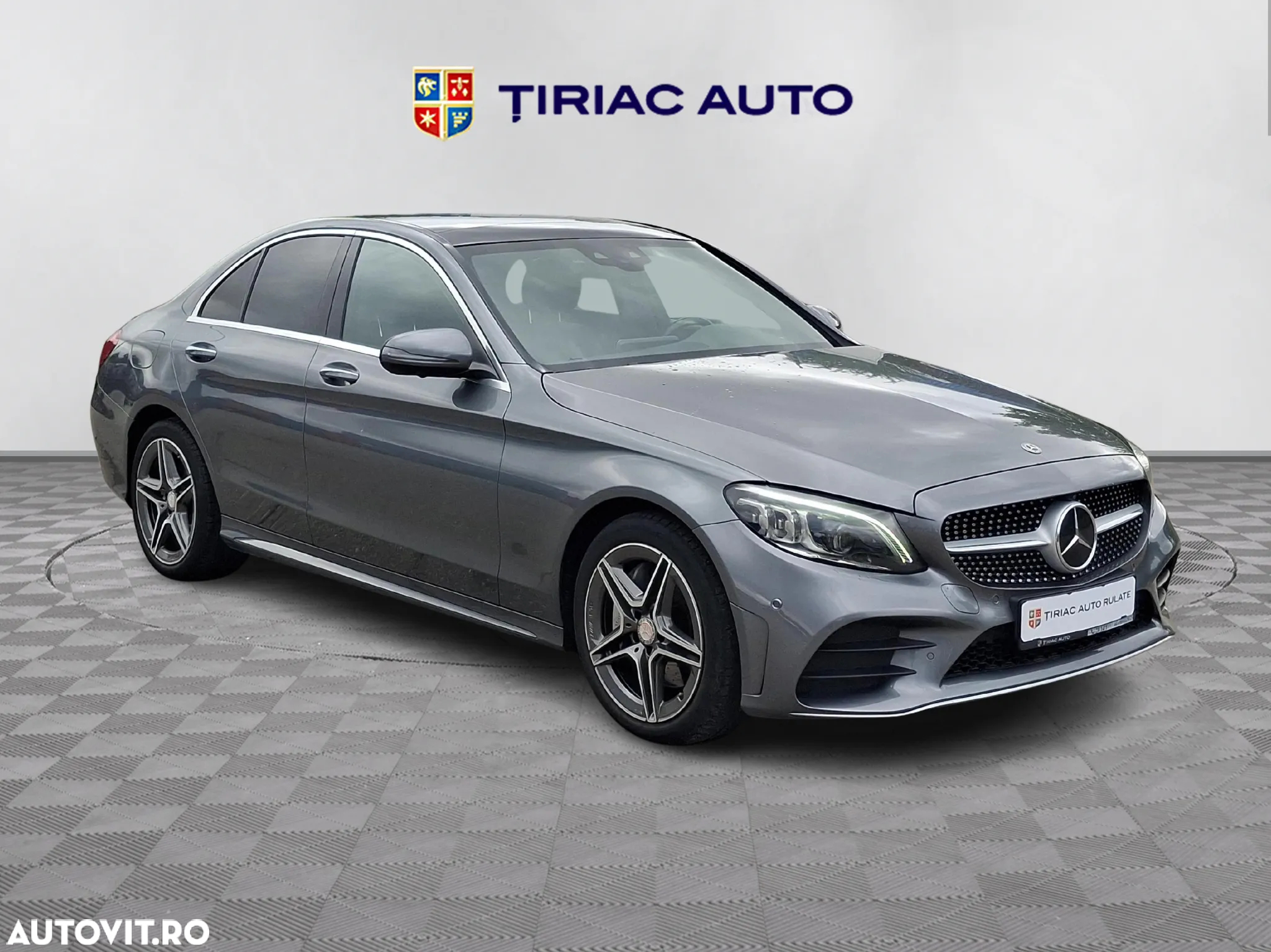 Mercedes-Benz C - 7