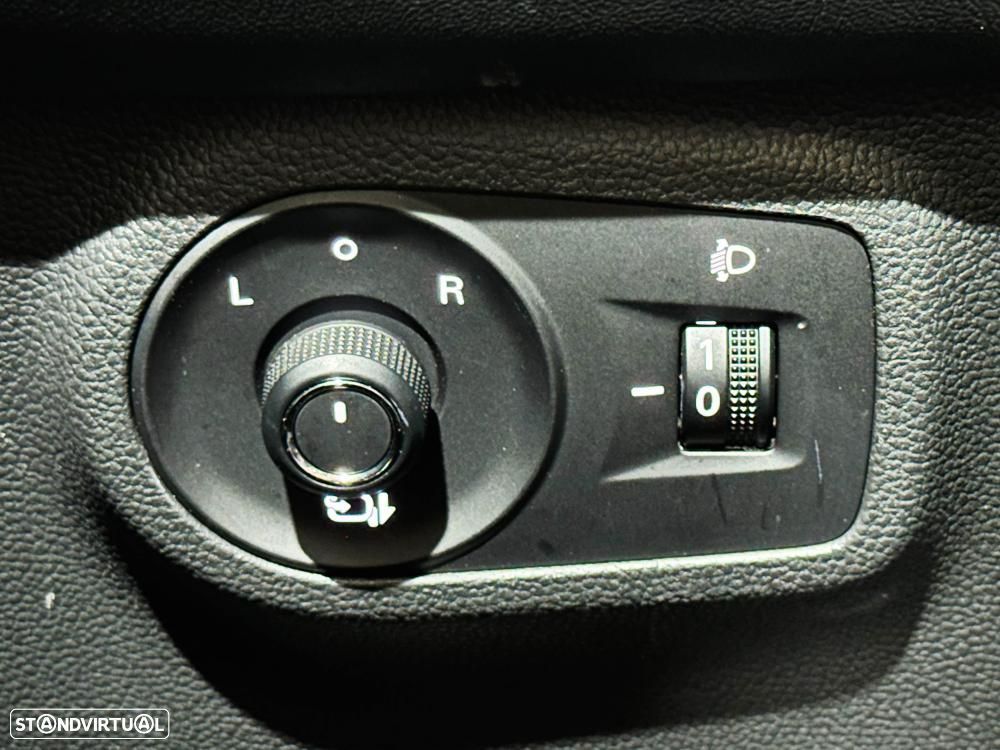 MG ZS EV 50.3 kWh Luxury - 47