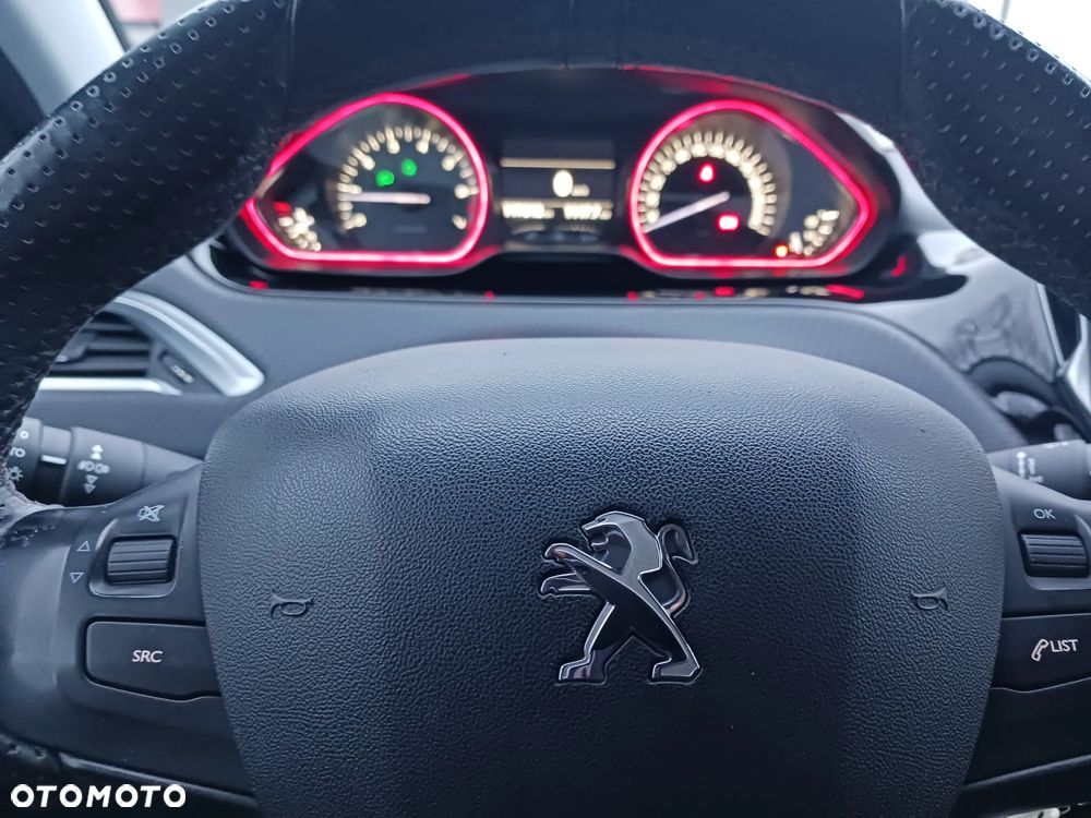 Peugeot 2008 PureTech 110 Stop&Start GT-Line Edition - 18