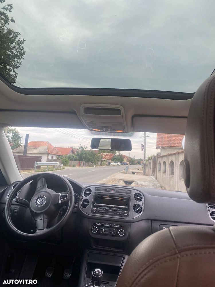 Volkswagen Tiguan - 4
