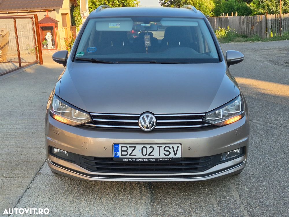 Volkswagen Touran - 20