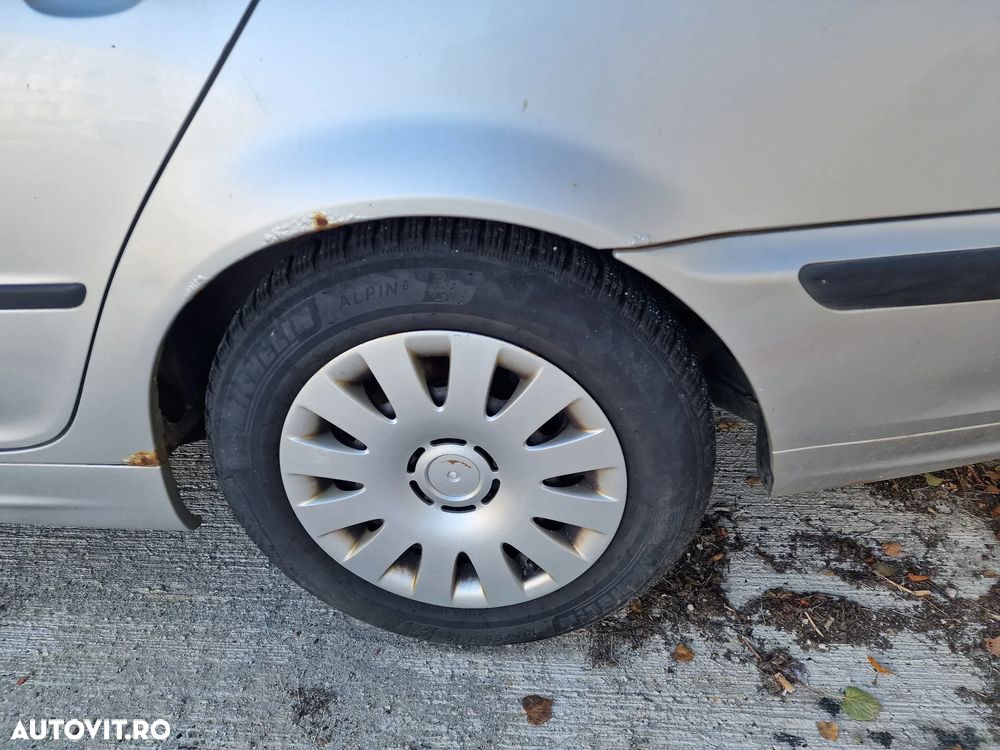 BMW Seria 3 320i - 20